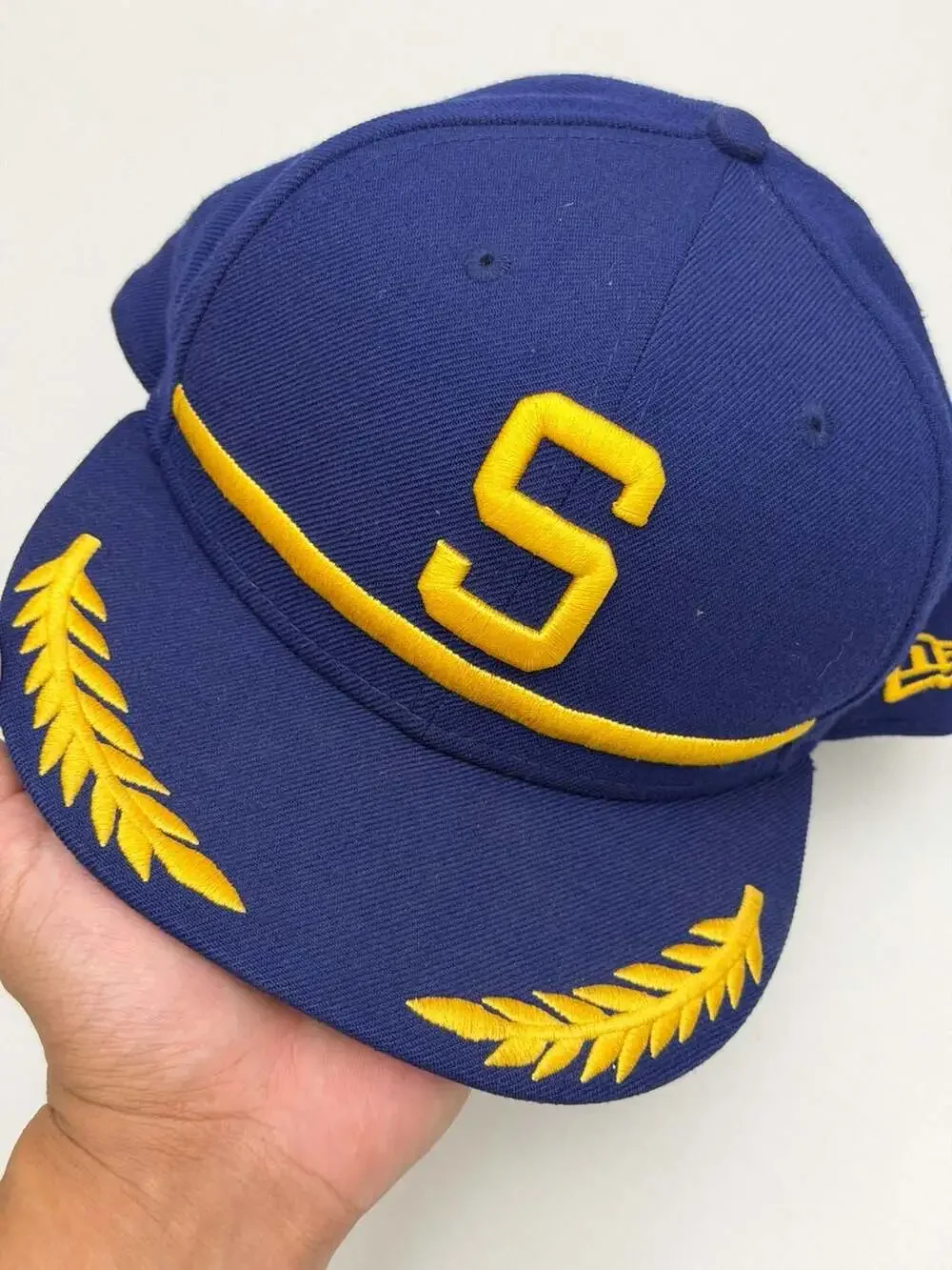 Vintage Y2K Seattle Pilots New Era Cooperstown Collection 59Fifty Fitted 7 5/8